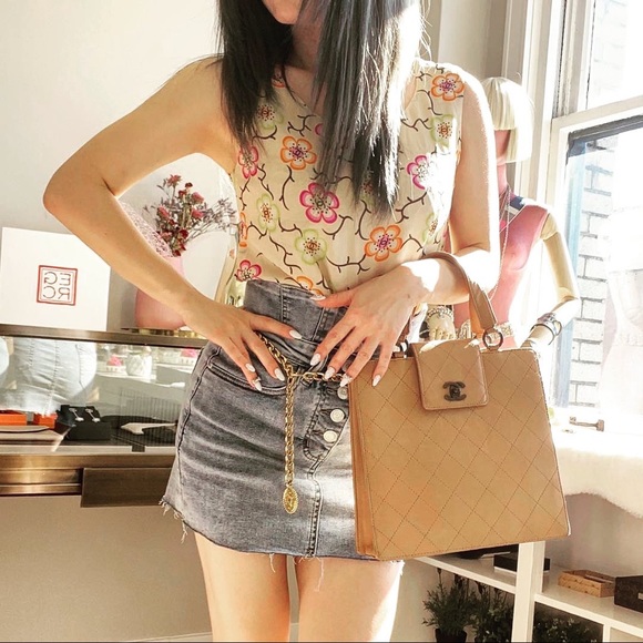 SALE!CHANEL Vintage silk top - Picture 3 of 13